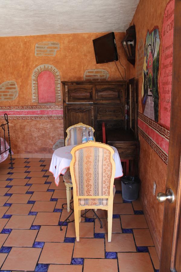 Ex-Hacienda La Ilusion Hotel Ocosingo Bilik gambar